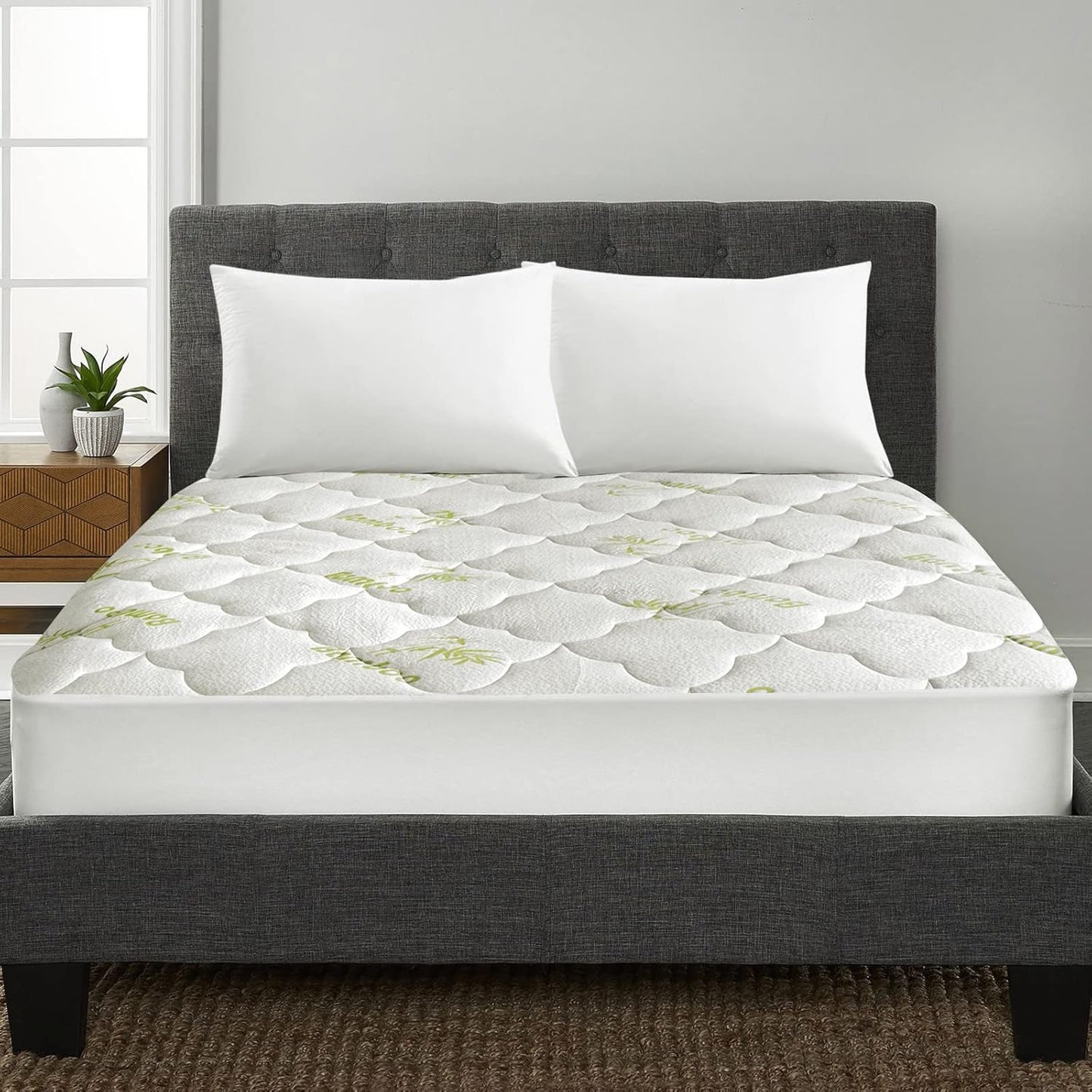 TrendingTreasures Cooling Mattress Topper